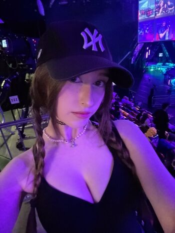 Full leaked Allykitti private photo