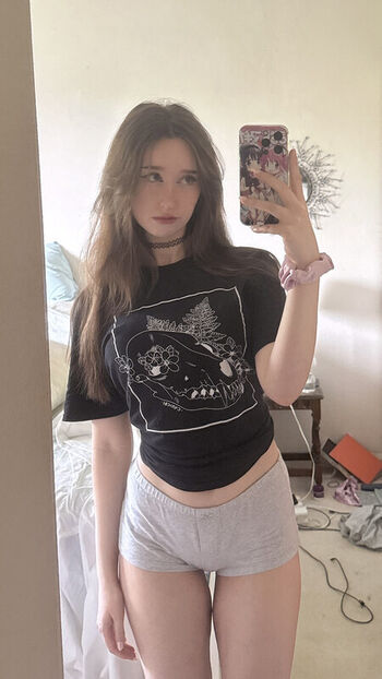 Full leaked Allykitti private photo