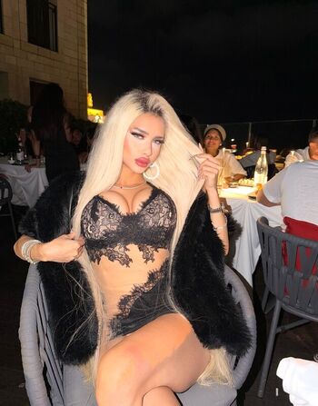 Full leaked Alma raveh private photo