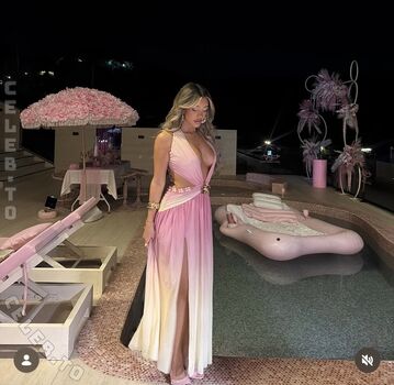 Full leaked Almira azemi page private photo