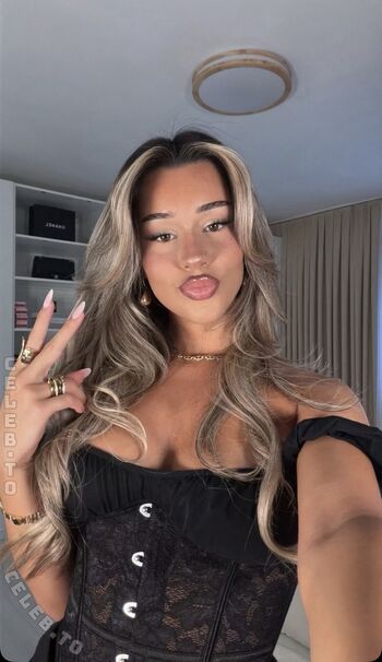 Full leaked Almira azemi private photo