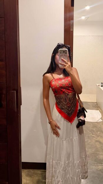 Full leaked Alodiamarie  page private photo