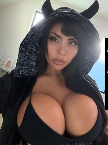 Full leaked Alondra roi private photo