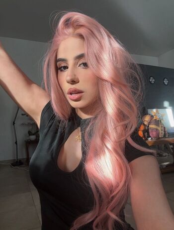 Full leaked Aloonea private photo