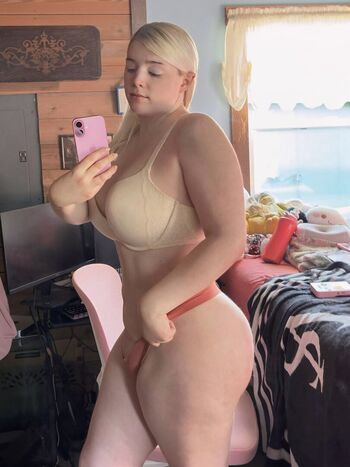 Full leaked Alsoamandarae private photo