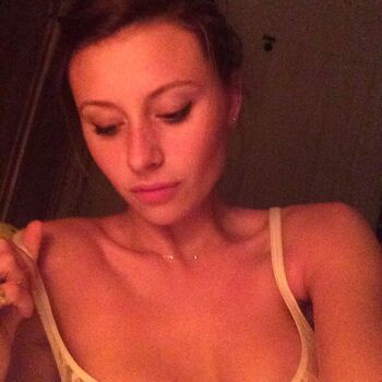 Full leaked Aly michalka private photo