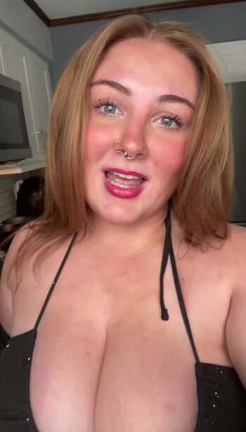 Full leaked Alyssa holmes private photo
