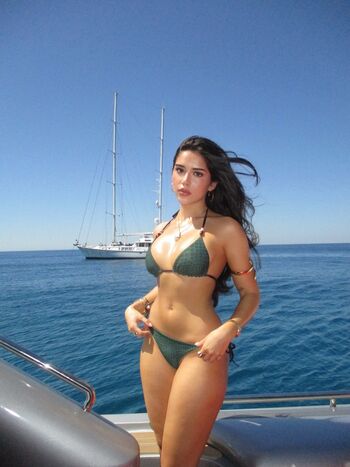 Full leaked Amanda diaz private photo