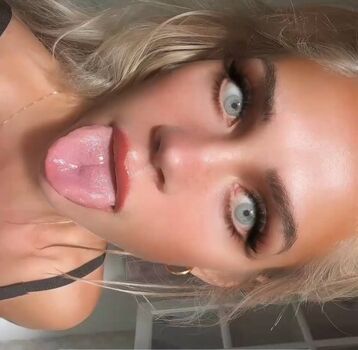 Full leaked Amanda essen  page private photo