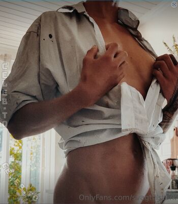 Full leaked Amanda essen private photo