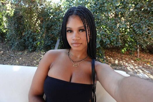 Full leaked Amara kioni private photo