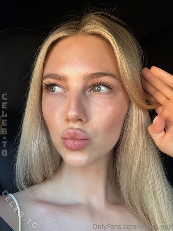Full leaked Amara x private photo