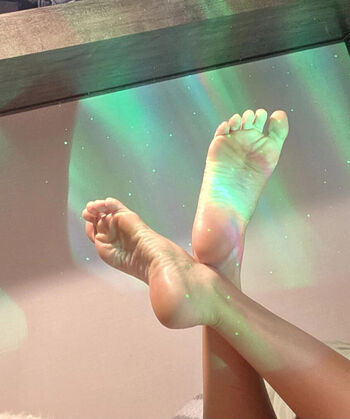 Amateur Foot Fetish Content