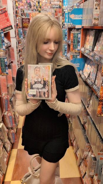 Full leaked Amba chan private photo