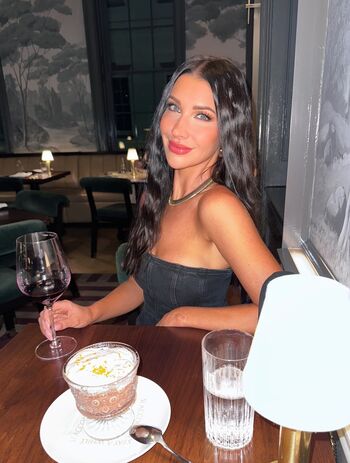 Full leaked Amber balcaen private photo