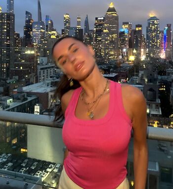 Full leaked Amber davies private photo