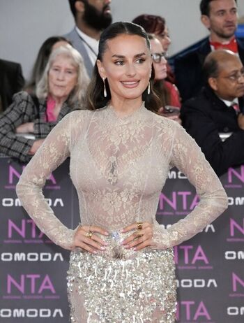 Full leaked Amber davies private photo