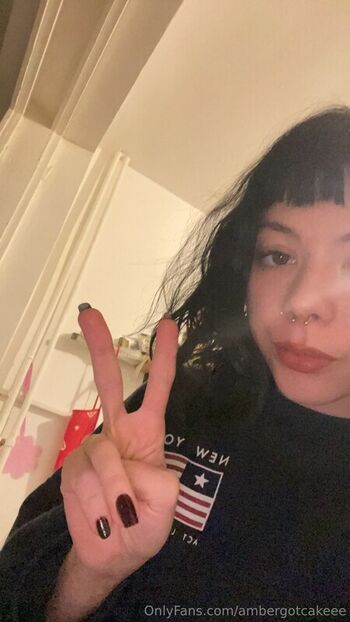Full leaked Ambergotcakeee page private photo