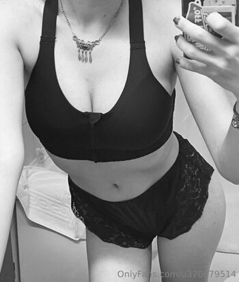 Full leaked Ambergotcakeee private photo