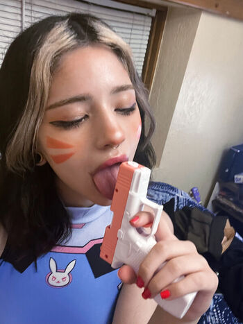Full leaked Amecita page private photo