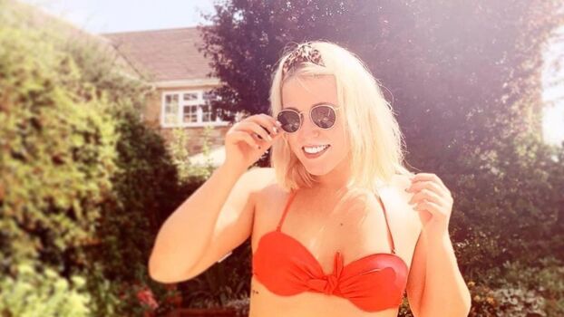 Full leaked Amelialily private photo