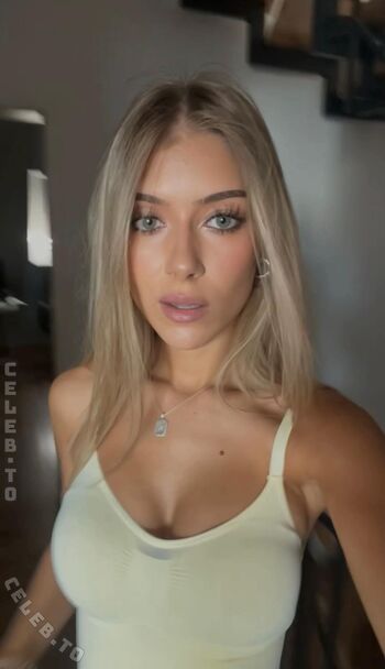 Full leaked Amelie dilla private photo