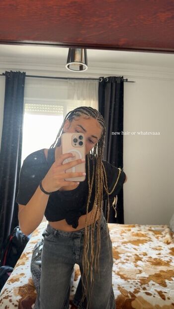Full leaked Amiah simmons page private photo