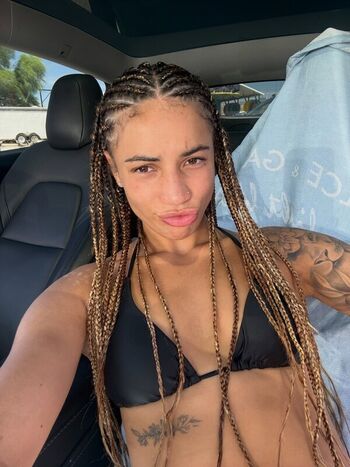 Full leaked Amiah simmons page private photo