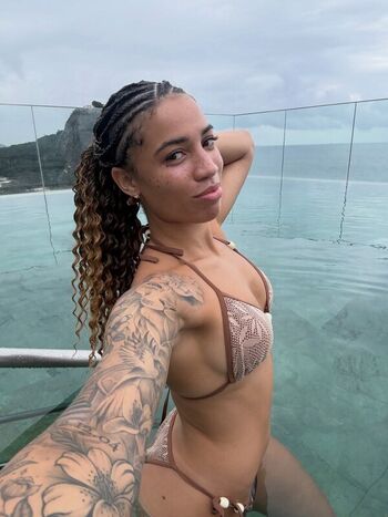 Full leaked Amiah simmons private photo