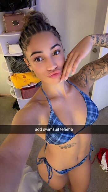 Full leaked Amiah simmons page private photo