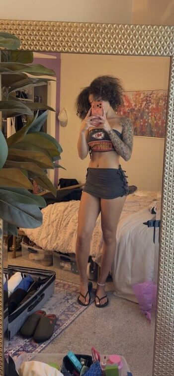Full leaked Amiah simmons page private photo