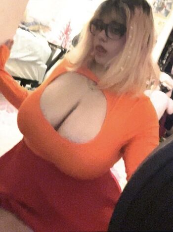 Full leaked Amilvesyou private photo