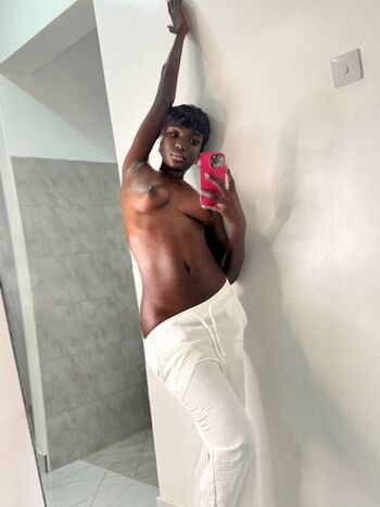 Full leaked Amina evin private photo