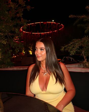 Full leaked Amy clifford private photo