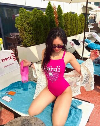 Full leaked Amy h page private photo
