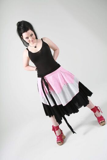 Full leaked Amy lee page private photo