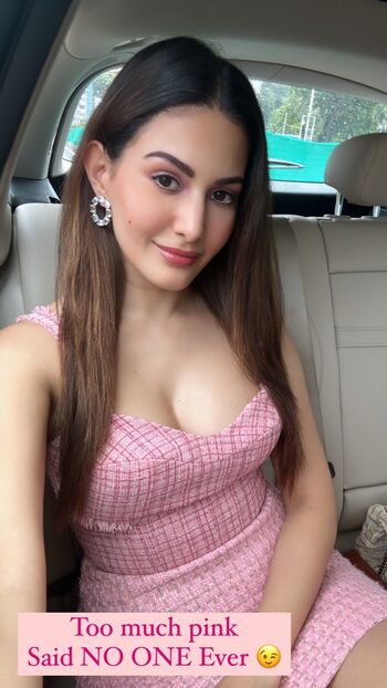 Full leaked Amyra dastur private photo