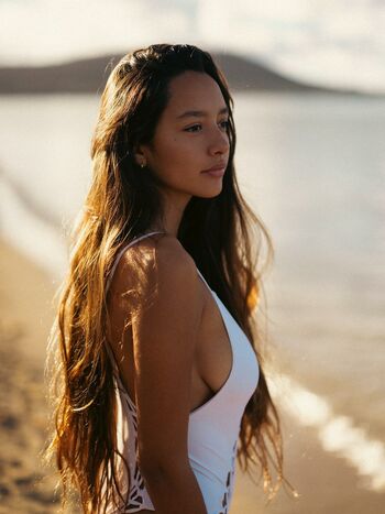 Anabel Carriker-Figueroa