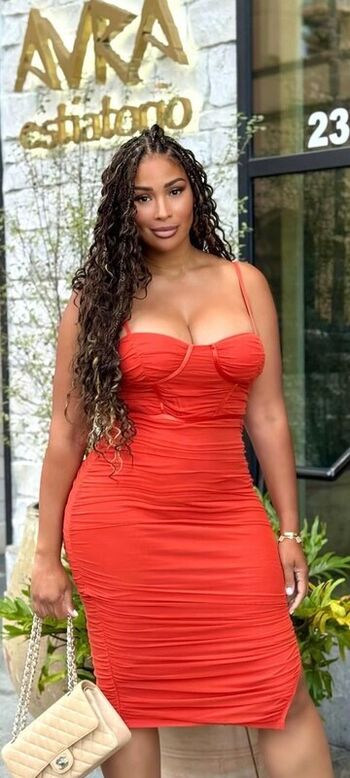 Full leaked Anansa sims private photo