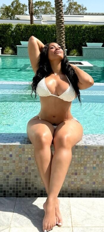 Full leaked Anansa sims private photo