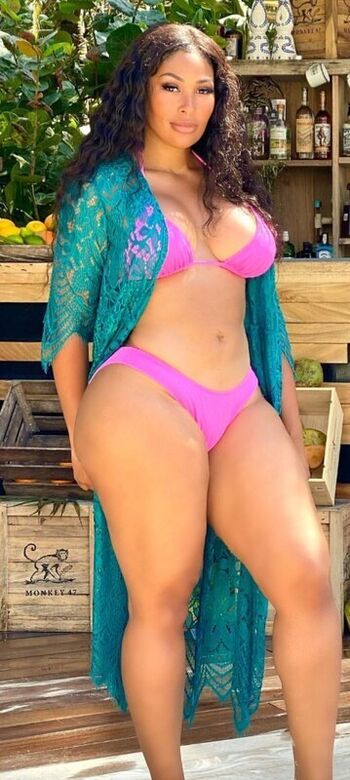 Full leaked Anansa sims private photo