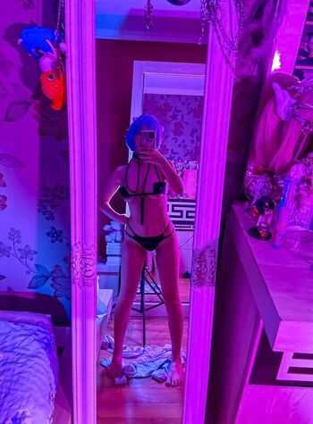 Full leaked Anayami  page private photo