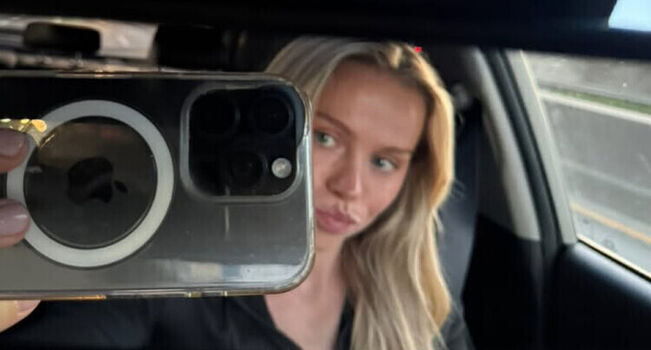 Full leaked Andrea rooth private photo