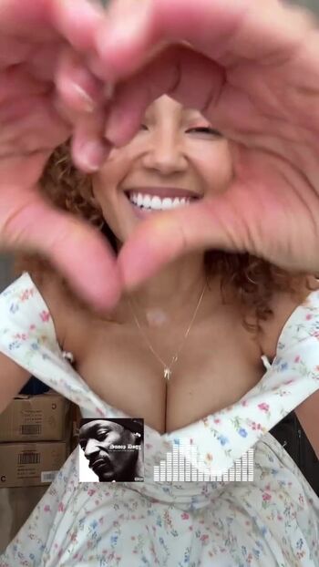 Full leaked Andy allo private photo