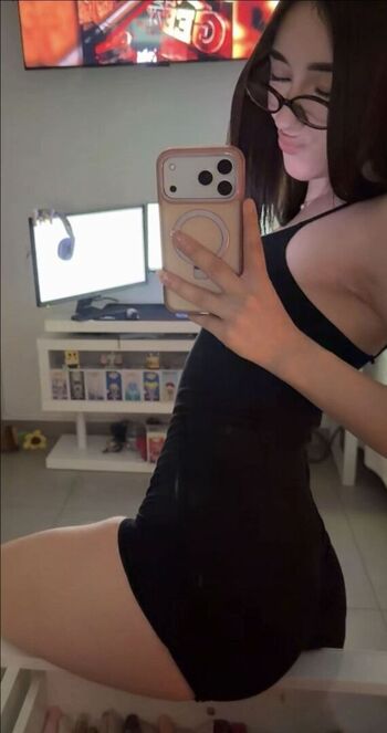 Full leaked Andy batiz private onlyfans photo