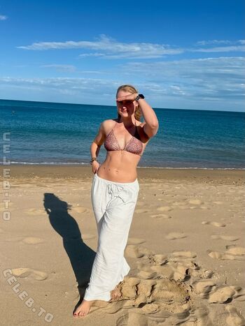 Full leaked Aneketbn private photo