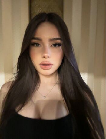 Full leaked Aneylyverst private photo
