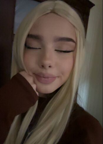 Full leaked Aneylyverst private photo
