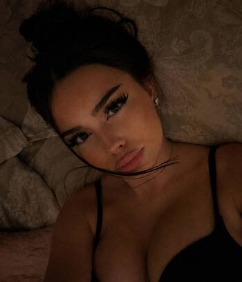 Full leaked Aneylyverst private photo
