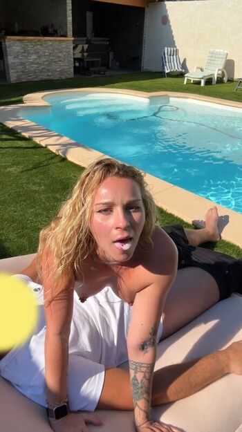 Full leaked Angel emily private photo